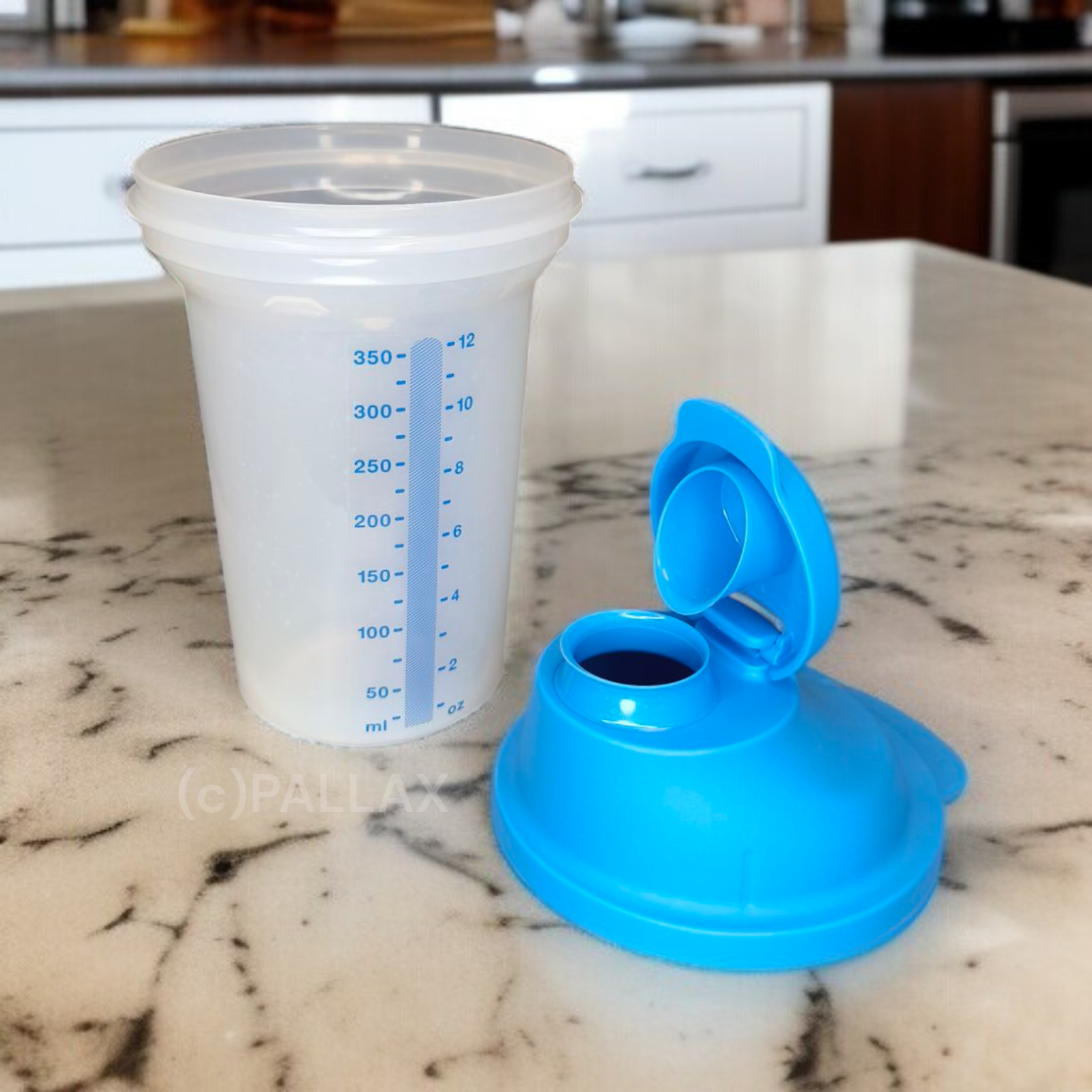 TUPPERWARE D214 SHAKE-IT 350 ML BLAU SHAKER MIXBECHER MIXER