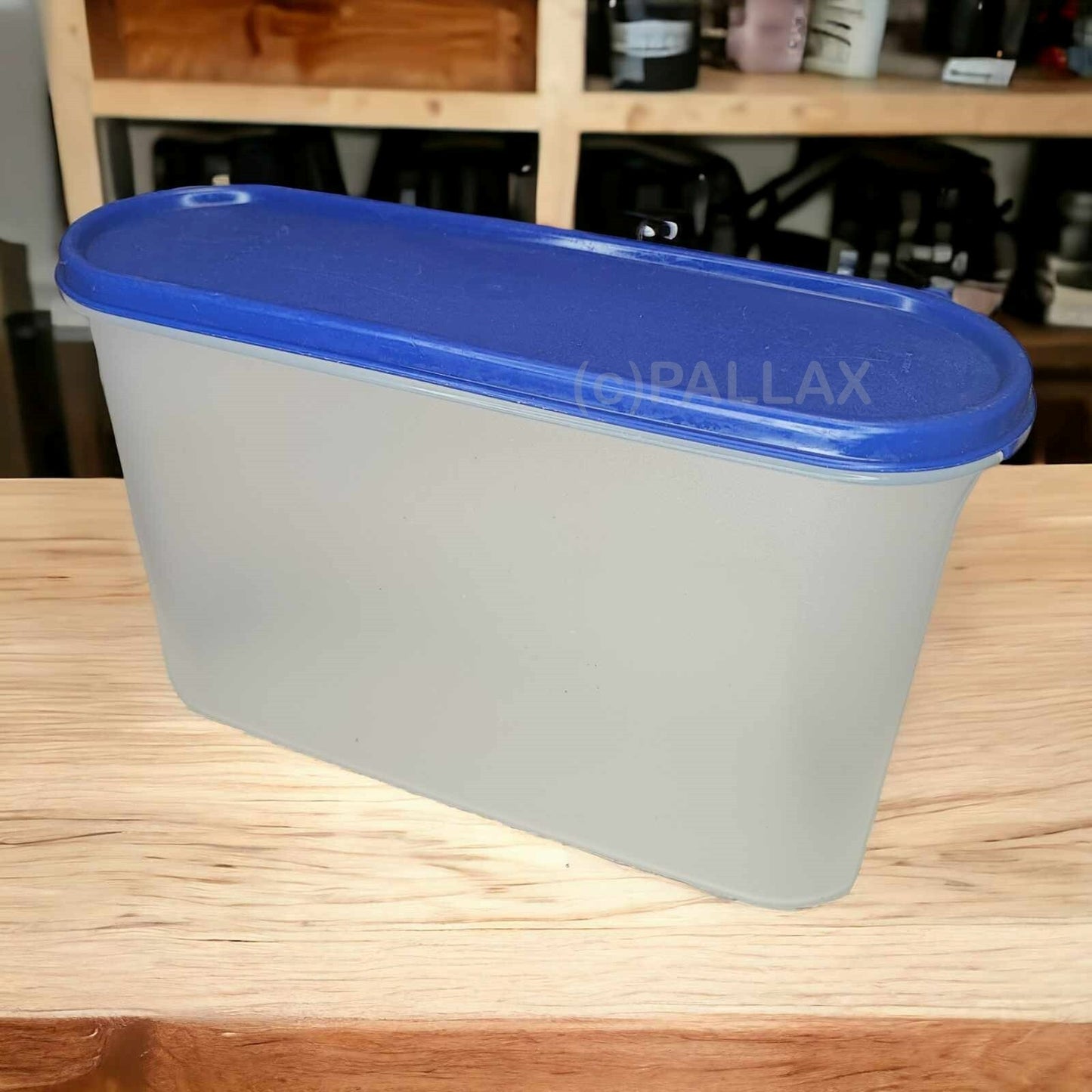 TUPPERWARE A97 SUPER-EIDGENOSSE 2,9 L BLAU OHNE SCHÜTTKLAPPE VORRATSDOSE