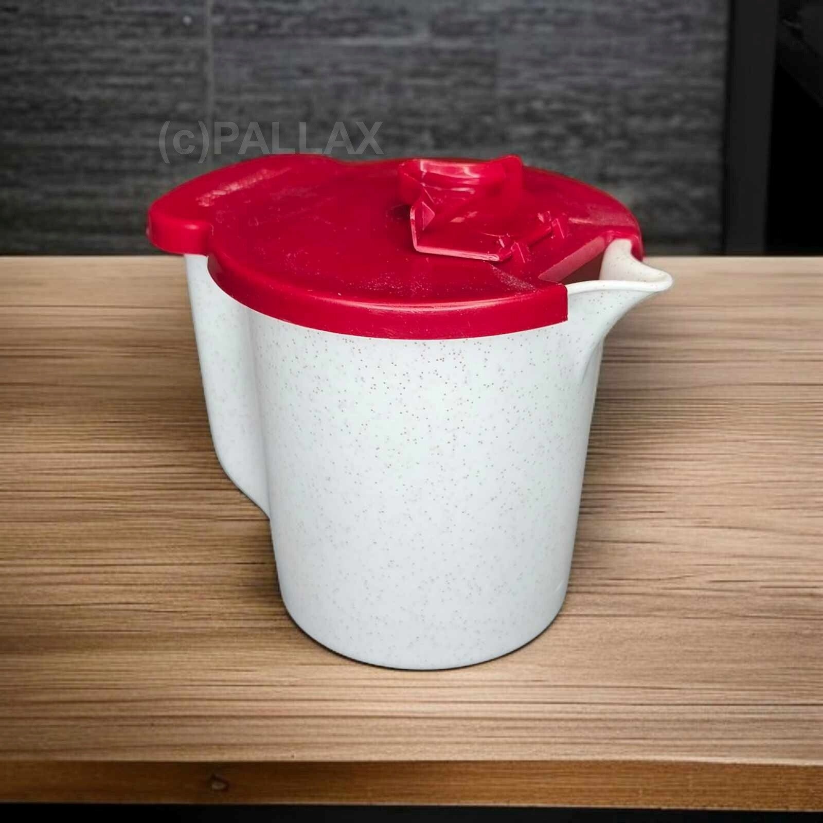 TUPPERWARE VINTAGE MILCHKÄNNCHEN 350 ML ROT WEISS
