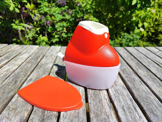 TUPPERWARE D126 MAHL-CHEF ROT KÄSEHOBEL KÄSEREIBE REIBE