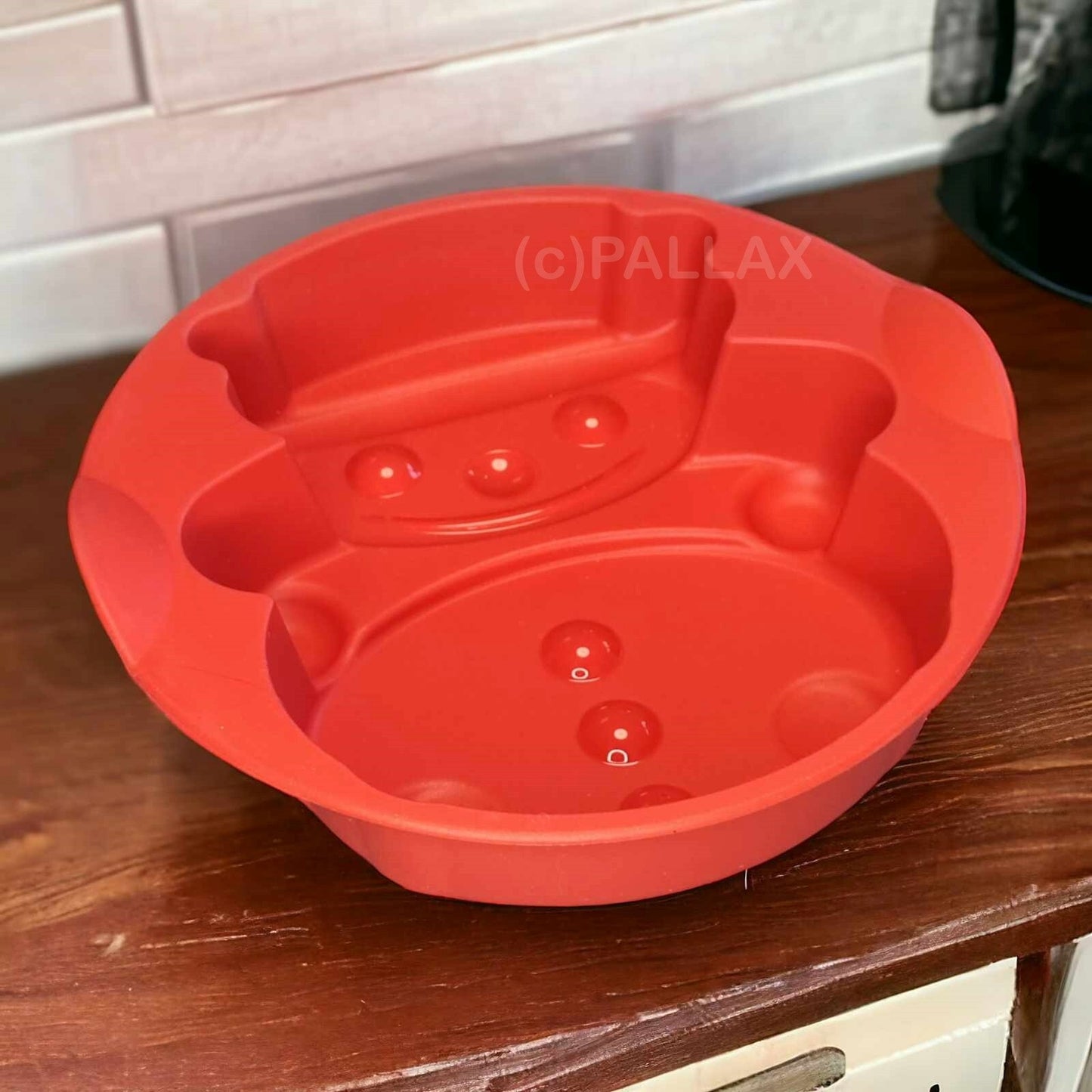 TUPPERWARE SILIKON SCHNEEMANN ROT SONDERMODELL