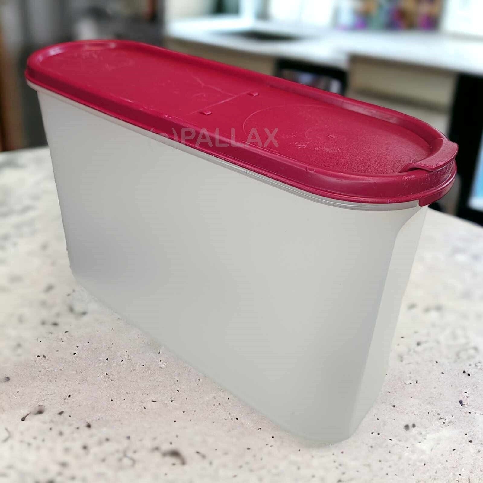 TUPPERWARE A97 SUPER-EIDGENOSSE 2,9 L MIT SCHÜTTKLAPPE BROMBEER-ROT VORRATSDOSE