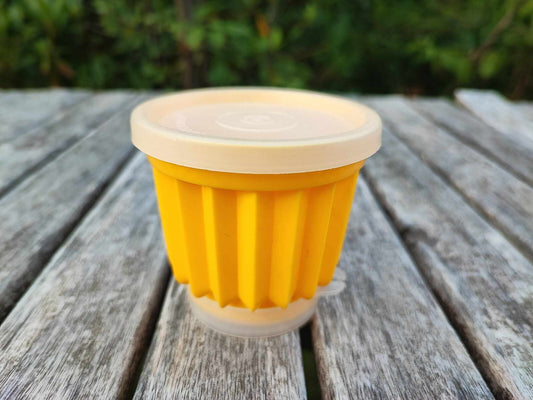 TUPPERWARE D19 PORTIONS-FORM GELB PUDDINGFORM