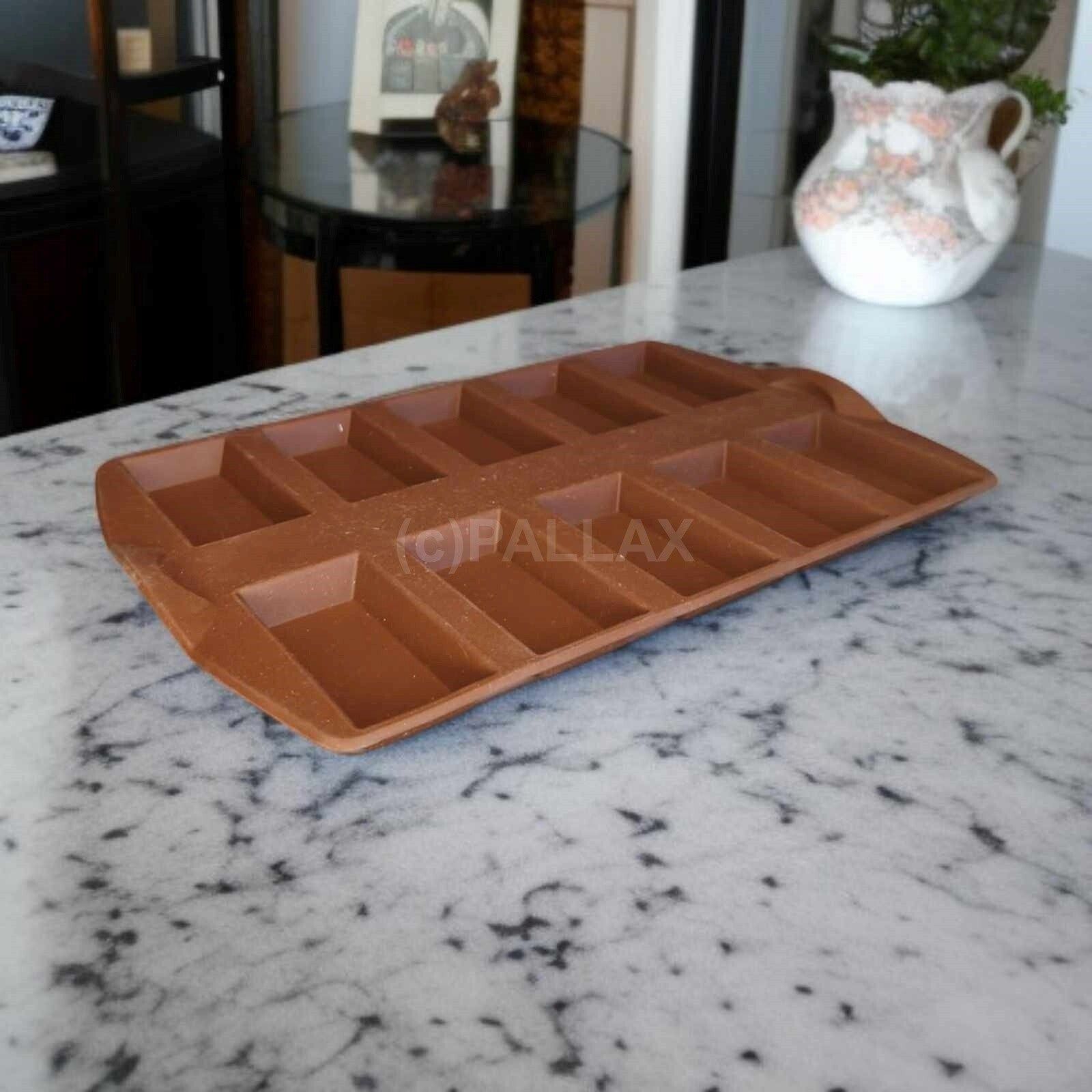 TUPPERWARE SILIKON-FORM FEINE ECKEN BRAUN SONDERMODELL