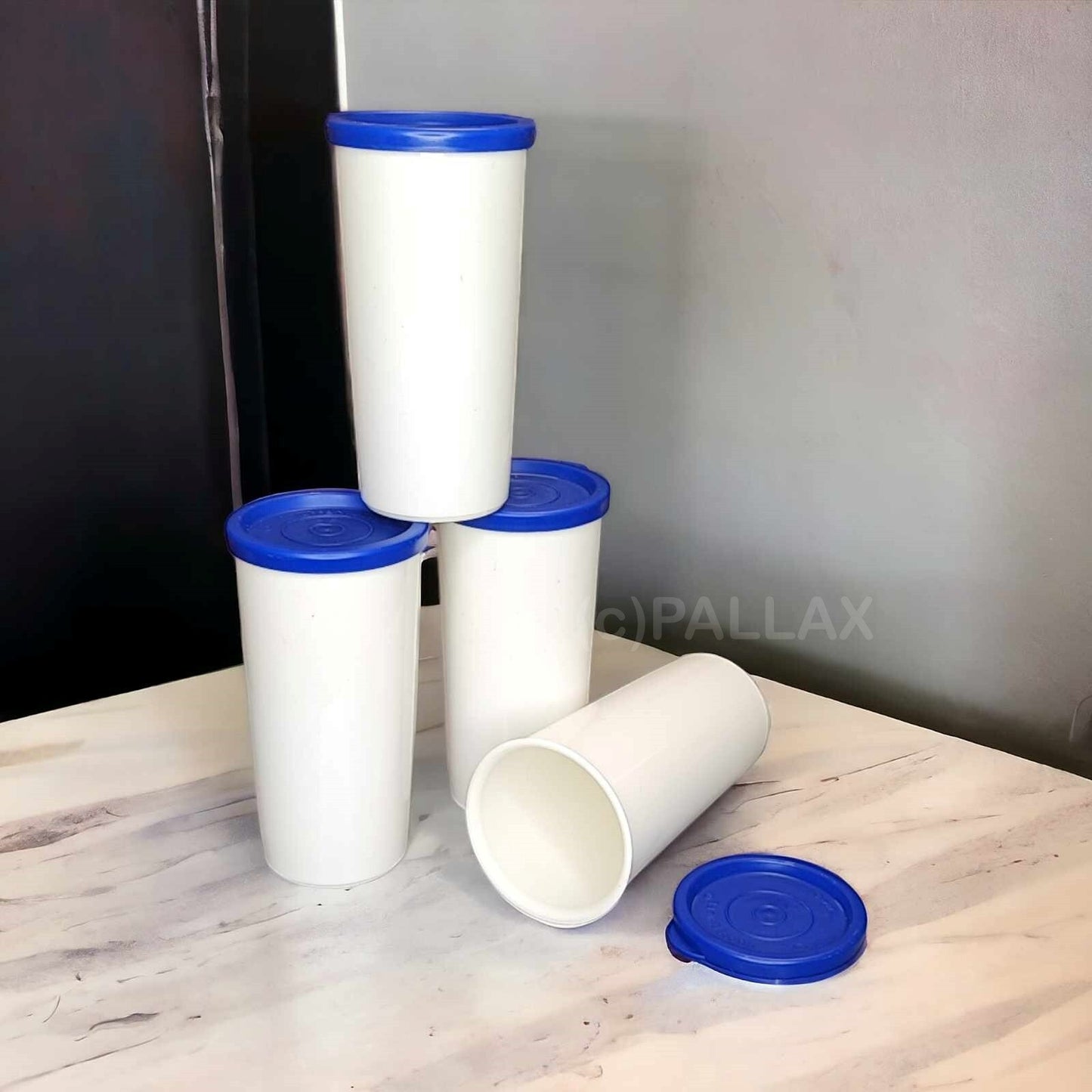 TUPPERWARE C08 BECHER-SATZ 4x 170 ML BLAU WEISS AUCH PASSEND FÜR SIEB-SERVIERER