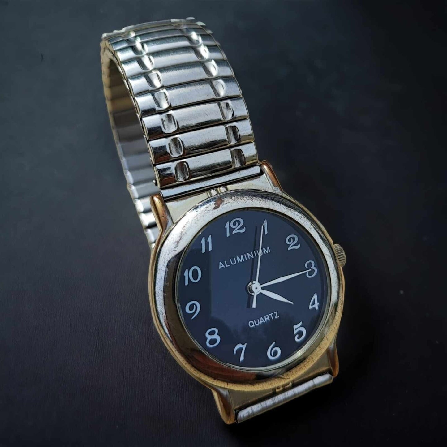 ALUMINIUM ARMBANDUHR QUARTZ  SILBER UNISEX STRETCH-ARMBAND STAINLESS STEEL