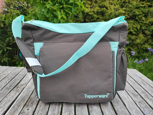 TUPPERWARE BABYSITTER 2 WICKELTASCHE MIT FEUCHTTUCH-BOX SONDERMODELL