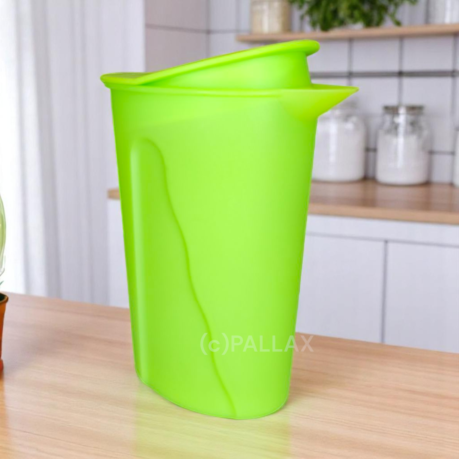 TUPPERWARE J14 JUNGE WELLE KANNE 1,0 L HELLGRÜN SAFTKANNE MILCHKANNE