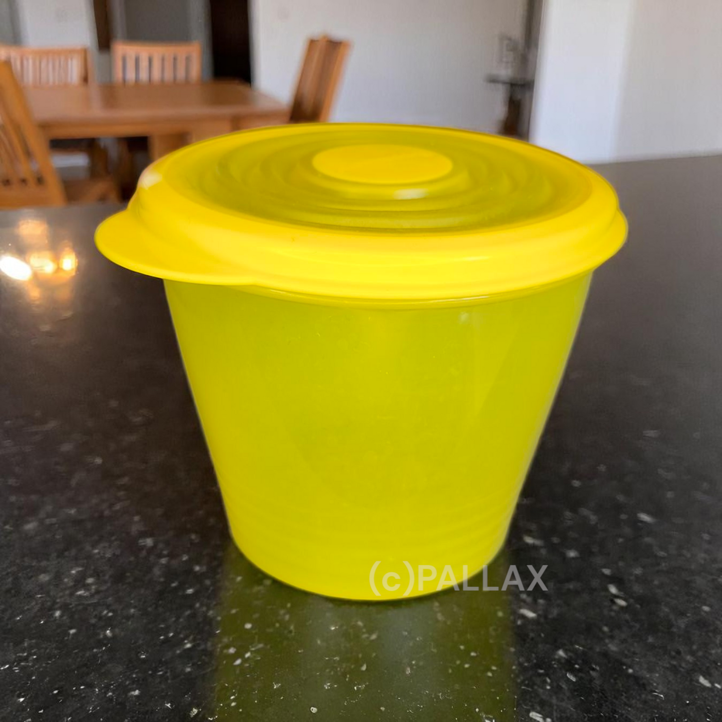 TUPPERWARE B35 BUNGEE 800 ML VORRATSDOSE MIT SILIKON-DECKEL GELB